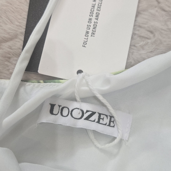 UOOZEE White Floral Flowy Beach Vacation Maxi Dress with Puff Sleeves - NWT - Picture 11 of 15